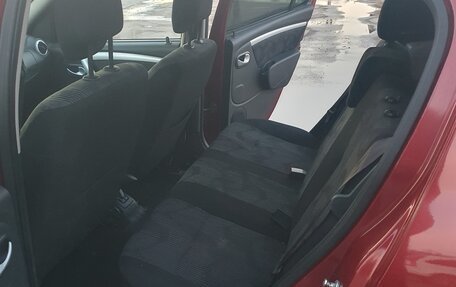 Renault Sandero II рестайлинг, 2014 год, 540 000 рублей, 31 фотография