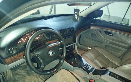 BMW 5 серия, 2002 год, 520 000 рублей, 12 фотография