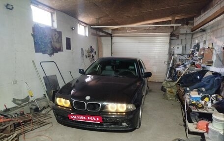 BMW 5 серия, 2002 год, 520 000 рублей, 10 фотография