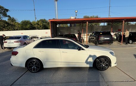 Mercedes-Benz E-Класс, 2011 год, 1 800 000 рублей, 3 фотография