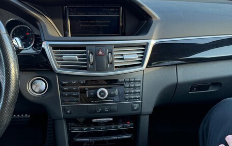 Mercedes-Benz E-Класс, 2011 год, 1 800 000 рублей, 12 фотография