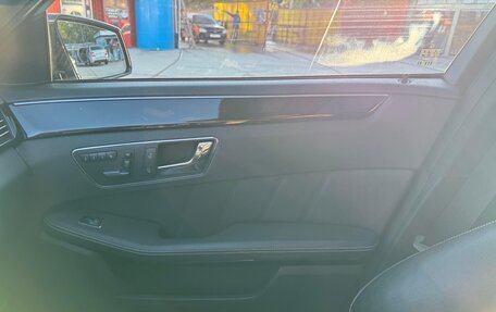 Mercedes-Benz E-Класс, 2011 год, 1 800 000 рублей, 19 фотография