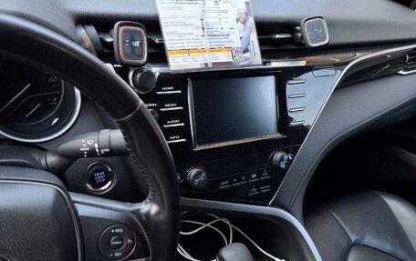 Toyota Camry, 2020 год, 2 200 000 рублей, 6 фотография