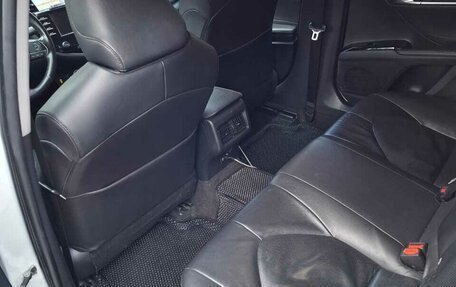 Toyota Camry, 2020 год, 2 200 000 рублей, 14 фотография