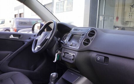 Volkswagen Tiguan I, 2012 год, 1 300 000 рублей, 10 фотография