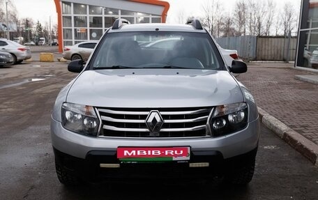 Renault Duster I рестайлинг, 2014 год, 710 000 рублей, 2 фотография