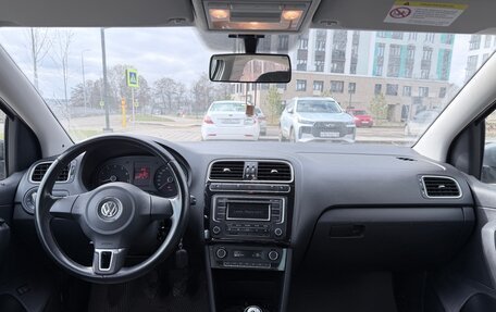 Volkswagen Polo VI (EU Market), 2014 год, 850 000 рублей, 6 фотография