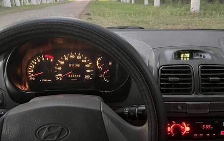Hyundai Accent II, 2005 год, 270 000 рублей, 1 фотография