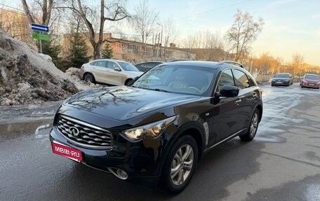 Infiniti FX II, 2010 год, 1 600 000 рублей, 1 фотография