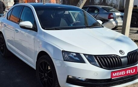 Skoda Octavia, 2018 год, 1 680 000 рублей, 1 фотография