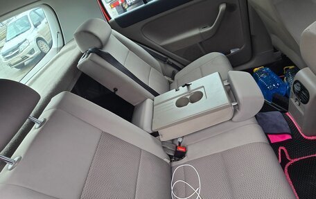 Volkswagen Golf Plus II, 2011 год, 700 000 рублей, 17 фотография