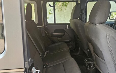 Jeep Wrangler, 2021 год, 4 500 000 рублей, 7 фотография