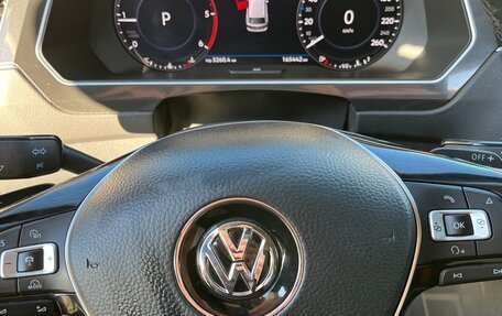 Volkswagen Tiguan II, 2018 год, 1 900 000 рублей, 7 фотография