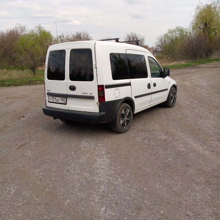 Opel Combo C рестайлинг, 2005 год, 450 000 рублей, 4 фотография