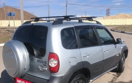 Chevrolet Niva I рестайлинг, 2017 год, 699 000 рублей, 4 фотография