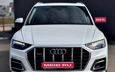 Audi Q5, 2022 год, 4 490 000 рублей, 2 фотография