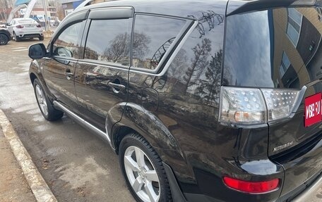 Mitsubishi Outlander III рестайлинг 3, 2007 год, 925 000 рублей, 3 фотография