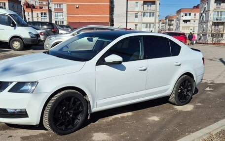 Skoda Octavia, 2018 год, 1 680 000 рублей, 2 фотография