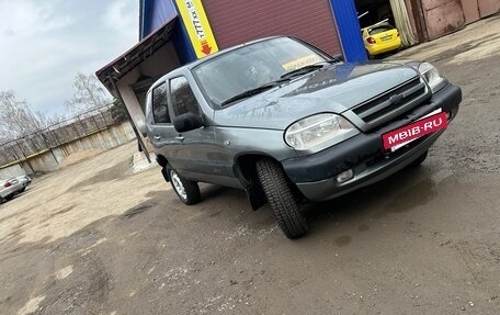 Chevrolet Niva I рестайлинг, 2005 год, 285 000 рублей, 6 фотография