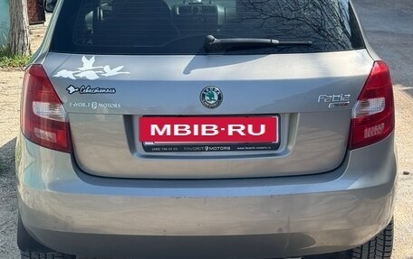 Skoda Fabia II, 2010 год, 680 000 рублей, 2 фотография