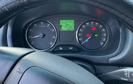 Skoda Fabia II, 2010 год, 680 000 рублей, 7 фотография