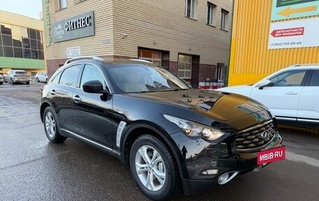 Infiniti FX II, 2010 год, 1 600 000 рублей, 2 фотография