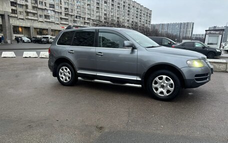 Volkswagen Touareg III, 2005 год, 750 000 рублей, 1 фотография