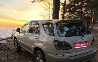 Toyota Harrier, 2001 год, 785 000 рублей, 1 фотография