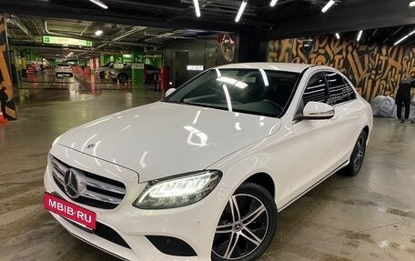 Mercedes-Benz C-Класс, 2019 год, 3 000 000 рублей, 1 фотография