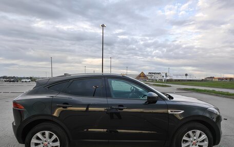 Jaguar E-Pace, 2018 год, 3 200 000 рублей, 5 фотография