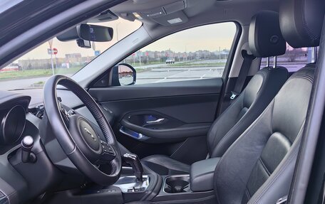Jaguar E-Pace, 2018 год, 3 200 000 рублей, 12 фотография