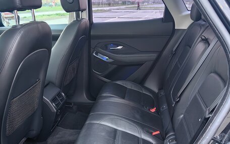 Jaguar E-Pace, 2018 год, 3 200 000 рублей, 13 фотография