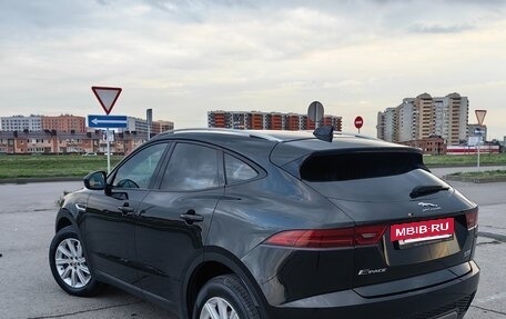 Jaguar E-Pace, 2018 год, 3 200 000 рублей, 3 фотография