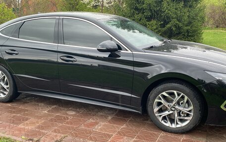 Hyundai Sonata VIII, 2020 год, 3 100 000 рублей, 4 фотография