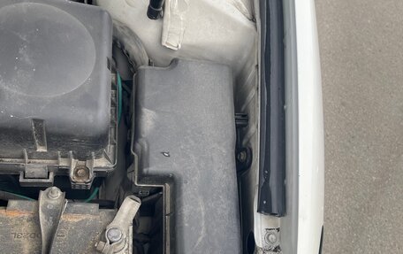 Toyota Camry V40, 2003 год, 680 000 рублей, 12 фотография