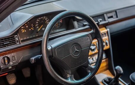Mercedes-Benz W124, 1991 год, 1 300 000 рублей, 9 фотография