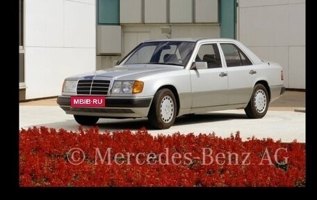 Mercedes-Benz W124, 1991 год, 1 300 000 рублей, 11 фотография