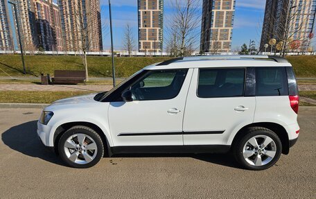 Skoda Yeti I рестайлинг, 2015 год, 1 700 000 рублей, 2 фотография