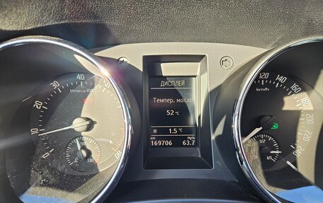 Skoda Yeti I рестайлинг, 2015 год, 1 700 000 рублей, 12 фотография