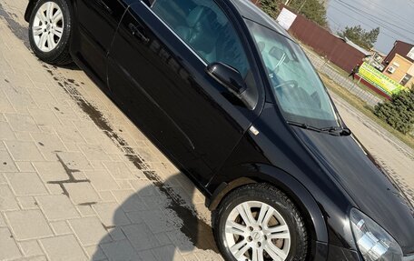 Opel Astra H, 2008 год, 620 000 рублей, 3 фотография