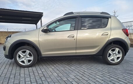 Renault Sandero II рестайлинг, 2017 год, 1 190 000 рублей, 12 фотография