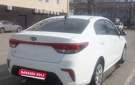 KIA Rio IV, 2017 год, 1 100 000 рублей, 4 фотография