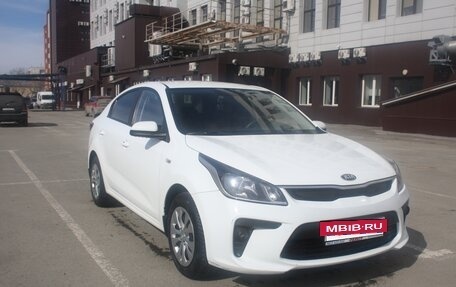KIA Rio IV, 2017 год, 1 100 000 рублей, 3 фотография