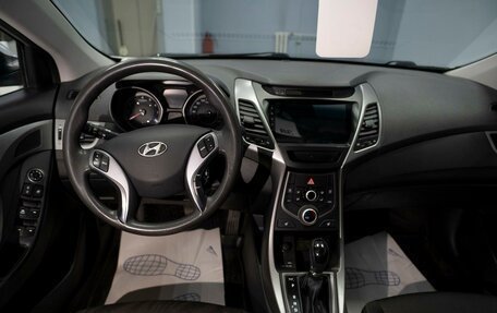 Hyundai Elantra V, 2013 год, 1 049 000 рублей, 9 фотография