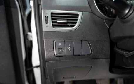 Hyundai Elantra V, 2013 год, 1 049 000 рублей, 8 фотография