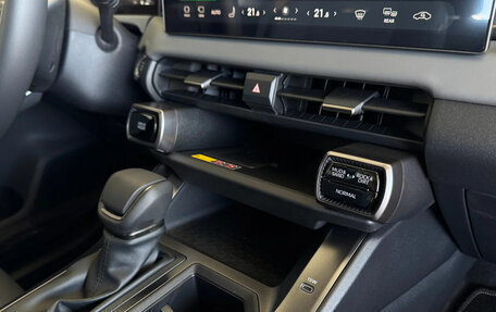 Toyota RAV4, 2026 год, 4 500 000 рублей, 26 фотография