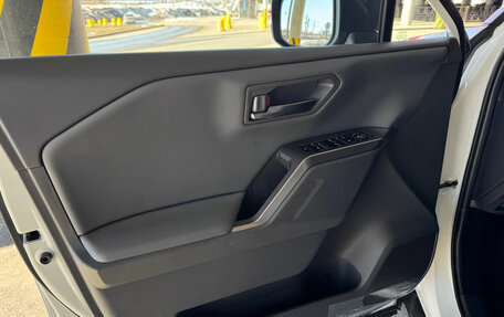 Toyota RAV4, 2026 год, 4 500 000 рублей, 36 фотография