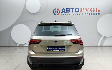 Volkswagen Tiguan II, 2019 год, 1 858 000 рублей, 4 фотография