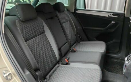 Volkswagen Tiguan II, 2019 год, 1 858 000 рублей, 9 фотография