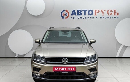Volkswagen Tiguan II, 2019 год, 1 858 000 рублей, 3 фотография